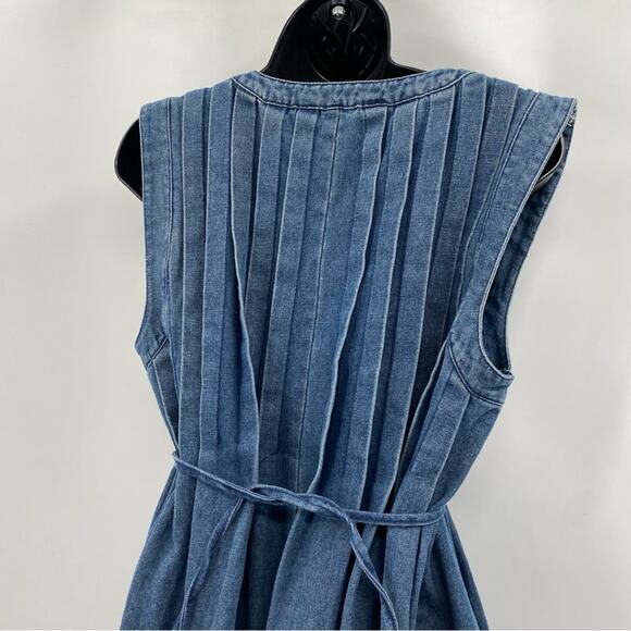 Denim pleated boxy romper - Picture 3 of 3